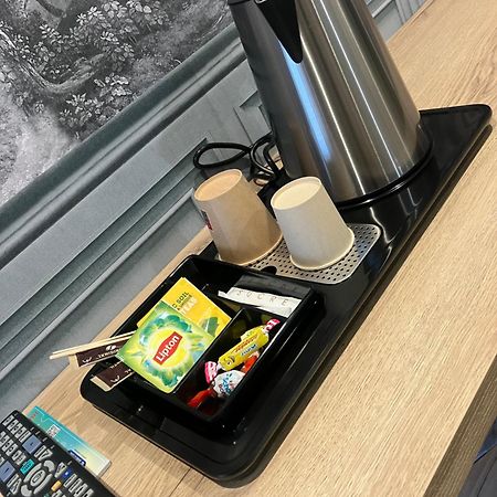 Hotel Du Nord Chambres Familiales Fontaines  外观 照片