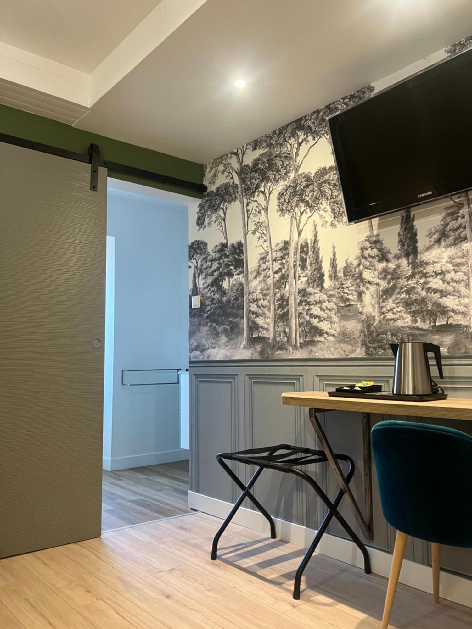 Hotel Du Nord Chambres Familiales Fontaines  外观 照片