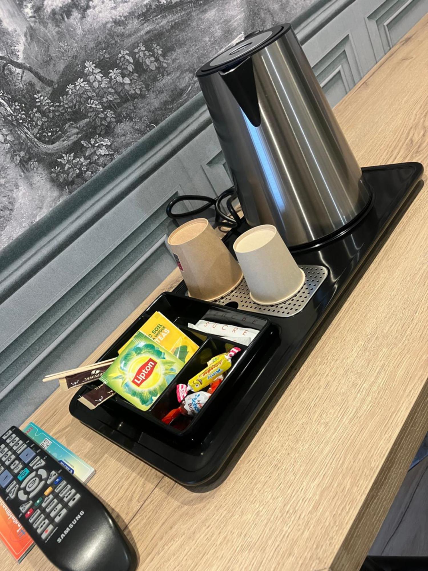 Hotel Du Nord Chambres Familiales Fontaines  外观 照片