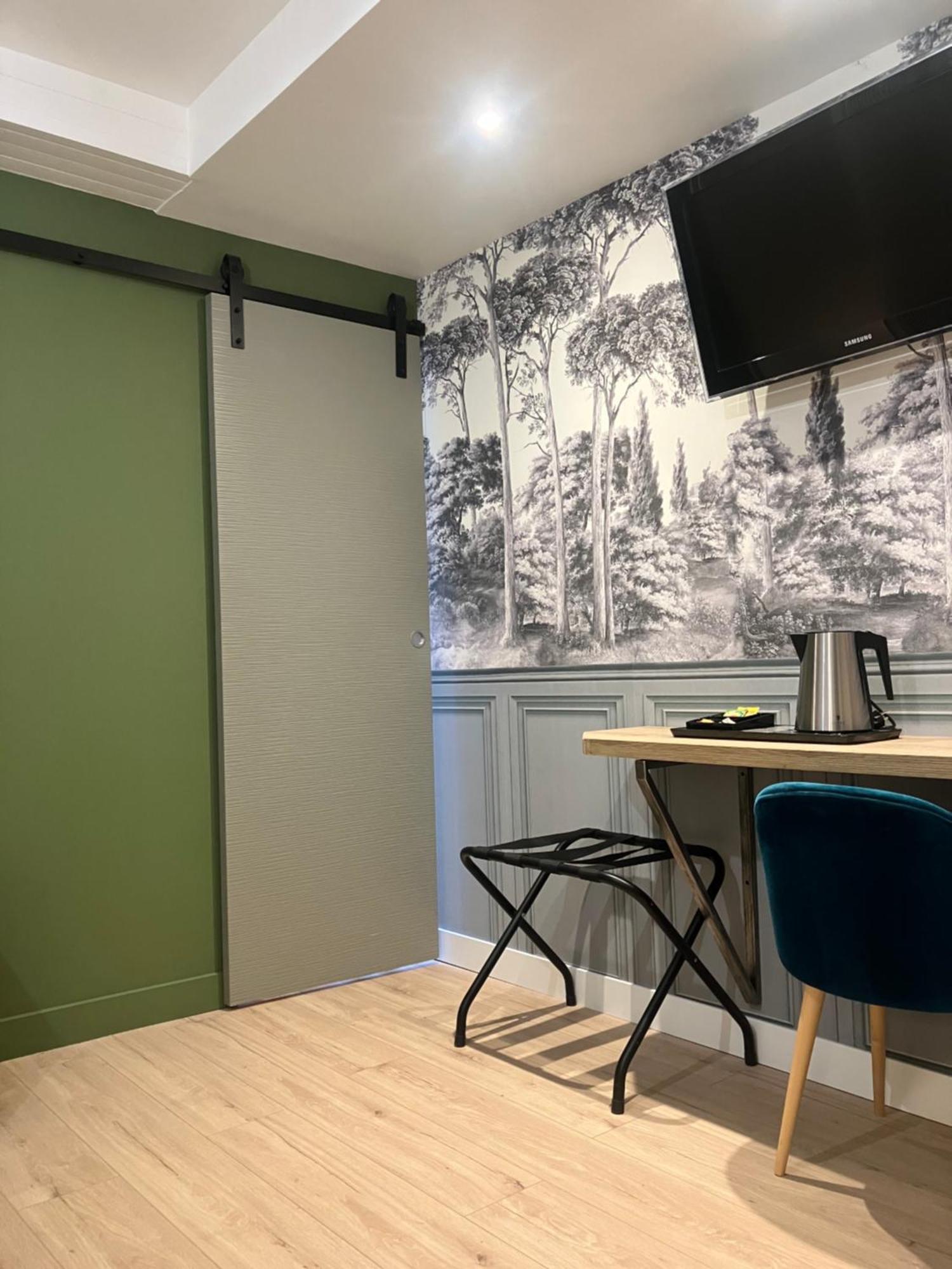 Hotel Du Nord Chambres Familiales Fontaines  外观 照片
