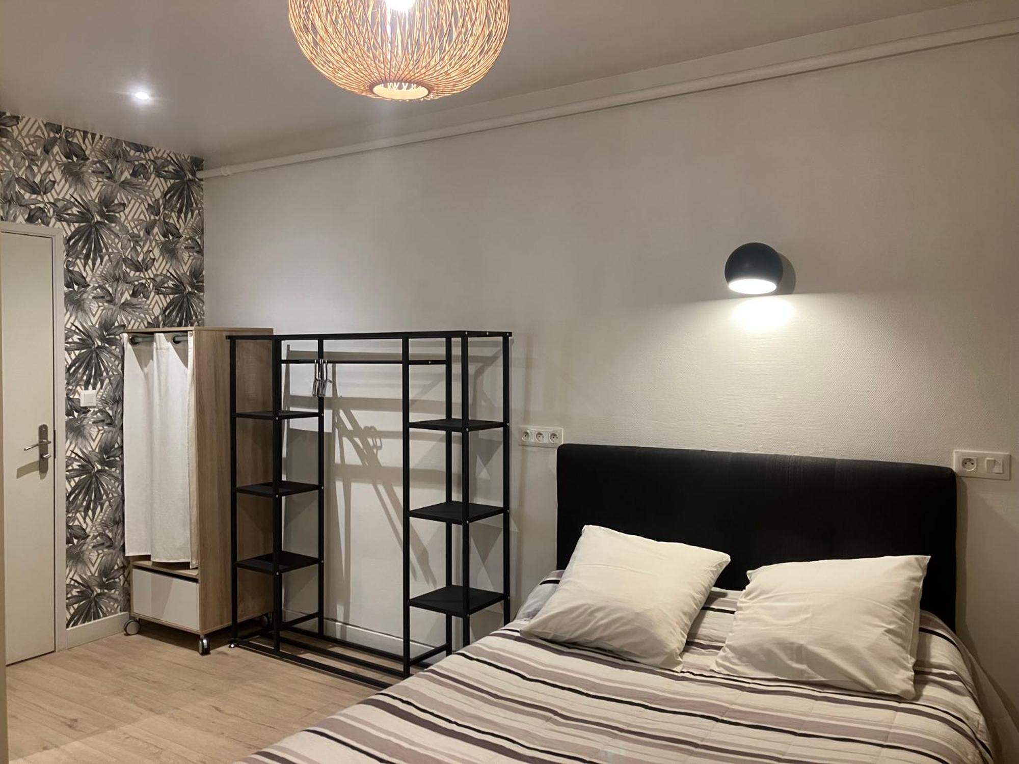 Hotel Du Nord Chambres Familiales Fontaines  外观 照片